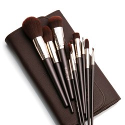 BRUSH SET IN A CASE (CHOCOLATE)